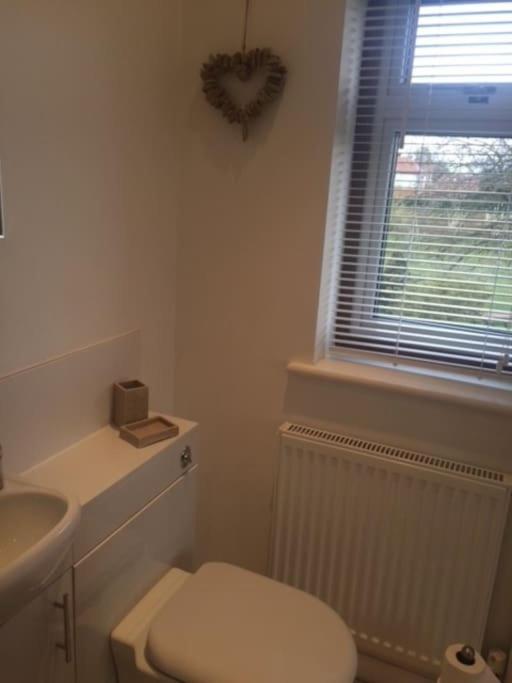 Cotswold Edge Guest Suite With Broadway Hill View Badsey Esterno foto